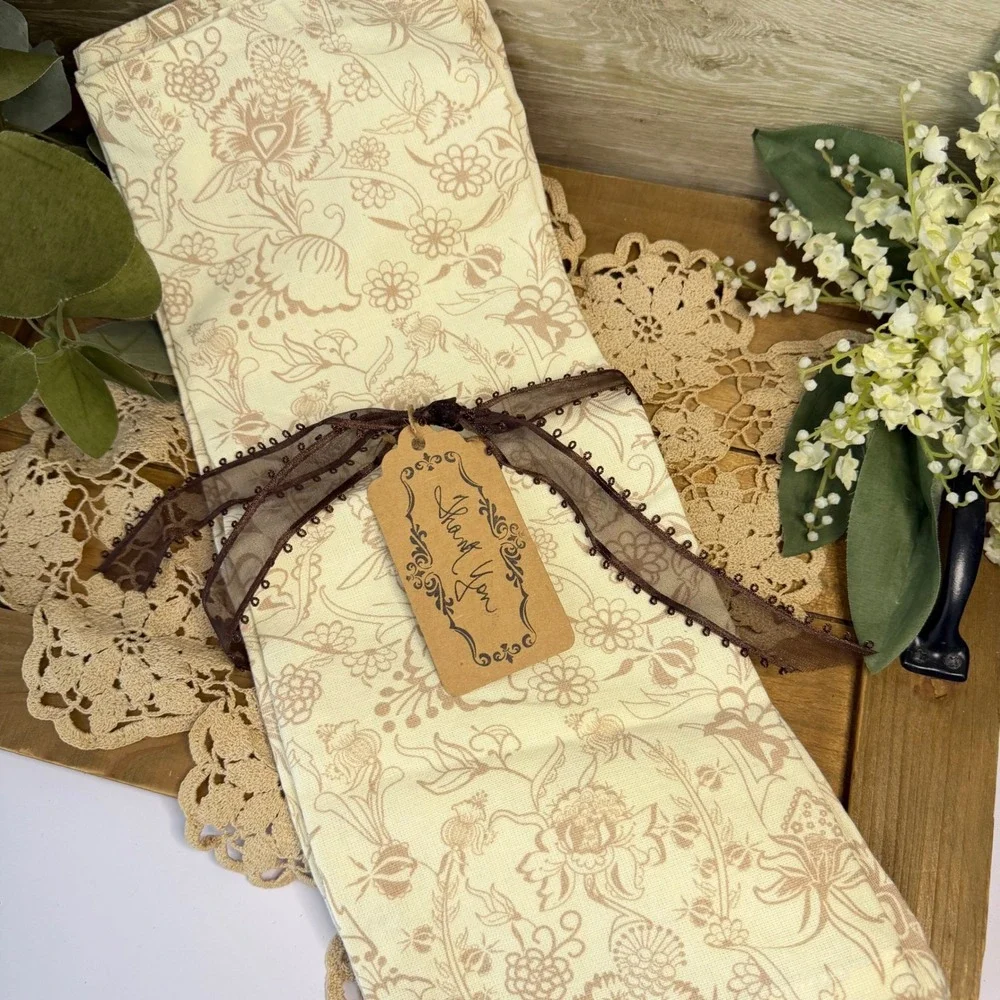 Noble Excellence Floral Toile Cotton Napkins Set 4 Tan Cream Vintage Style NWOT